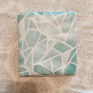 urban outfitters polaroid case!!!